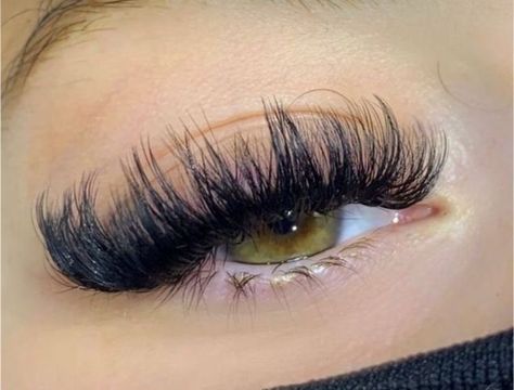 Pretty Lash Extensions, Volume Wispy Eyelash Extensions, Wispy Lash Extensions, Natural Fake Eyelashes, Lash Maps, Lash Ideas, Best Lash Extensions, Lashes Fake Eyelashes, Wispy Eyelashes