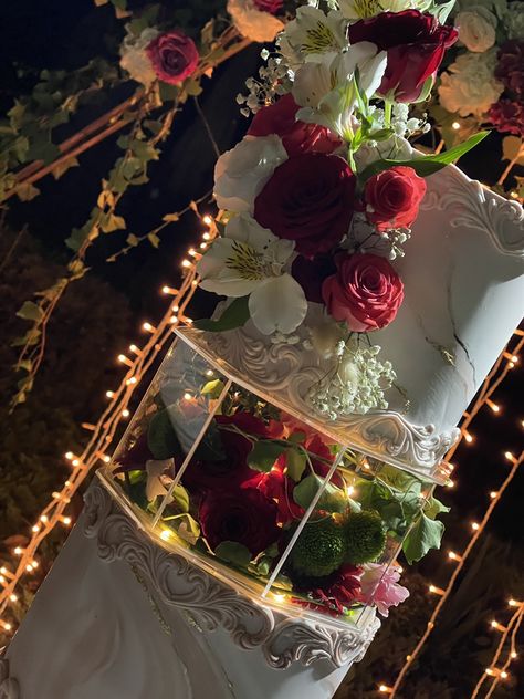 Big Wedding Cakes, Big Wedding, Wedding Cakes, Table Decorations, Cake, Home Decor