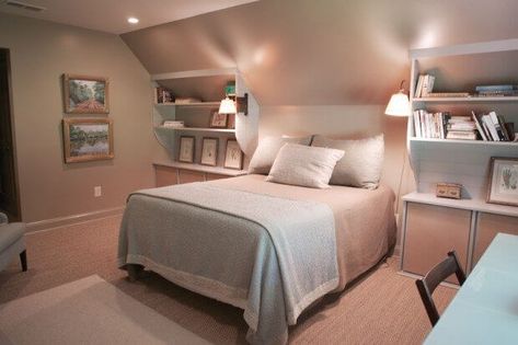 The Upside of Downsizing Attic Sloped Ceiling, Slanted Ceiling Bedroom, Sloped Ceiling Bedroom, Attic Bedroom Storage, Attic Bedroom Designs, Slanted Ceiling, Bedroom Layout, Attic Bedrooms, Attic Spaces