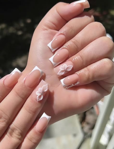 Glitter French Nails, Acrylic Nail Designs Coffin, Elegant Touch Nails, Hello Nails, Punk Nails, Girly Acrylic, Colored Acrylic Nails, Cute Nail Ideas, Girly Acrylic Nails