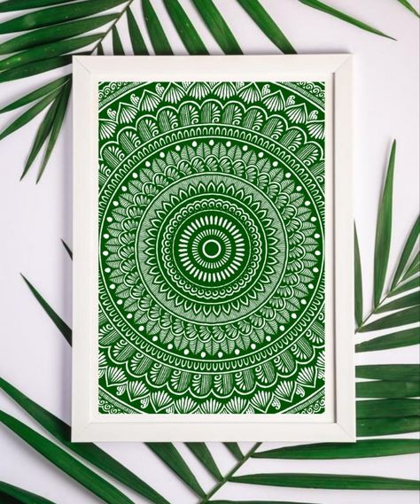 Mandala Frame Wall Art, Green Mandala Art, Mandala Work, Basic Mandala, Art With Green, Coloured Mandala, Mandala Frame, Colourful Rangoli, Colored Mandala