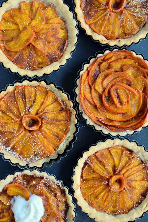 Persimmon Tarts | builicious Persimmon Pie Recipe, Persimmon Recipes, Custard Tart, Happy Lunar New Year, Allergy Free Recipes, Delicious Pies, Eating Raw, Lunar New Year, Persimmon