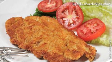 Por Andy Tous para RecetasPuertoRico.com Ingredientes  	4 filetes de pechuga de pollo de aproximadamente 4 onzas cada uno. 	Adobo Para Aves (a gusto) 	1 t Mexican Magic, Milanesa Recipe, Latino Recipes, Chicken Milanese, Chicken Tostadas, Chicken Cutlet, Latin Recipes, Recipes Authentic, Chicken Entrees