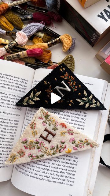 Benang on Instagram: "This was my first attempt at making embroidered bookmark and I’m so glad it turned out great! We don’t all get it perfect the first time, but I am still pretty pleased with my bookmark!😆💗 The supplies for embroidered bookmark are simple & you can get them at any craft store 1. Felt fabric 2. Embroidery threads (i use @dmc_embroidery) 3. Scissor 4. Needle (side note: I just realized I sound very nasally in this video probably because I don’t feel well lately - I didn’t notice it until my mom said I sounded weird haha)" How To Store Embroidery Thread, Storing Embroidery Thread, Bookmark Ideas Diy Handmade Gifts, Embroidery Bookmark Pattern, Felt Bookmarks Diy Pattern, Embroidery Bookmark Ideas, Embroidered Bookmarks Diy, Handmade Bookmarks Diy Ideas, Sewn Bookmarks