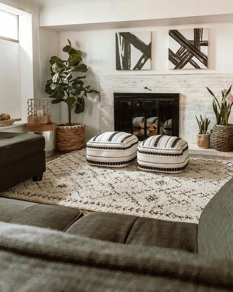 Boho Family Room, Grey Sectional Couch, White Family Rooms, Mirrors Bedroom, White Shelving Unit, Blob Mirrors, Fireplace Rugs, Decor Kitchen Ideas, Room Ideas Living Room