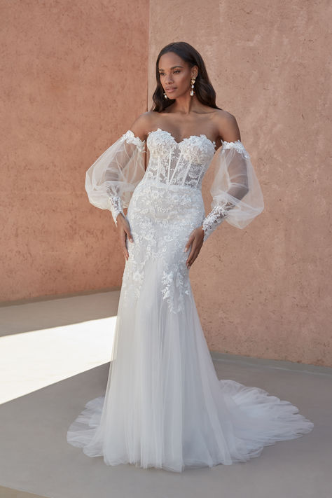 Adore by Justin Alexander's Strapless Lace and Tulle Fit and Flare Wedding Dress with Lace Appliqués Bridal Straps, Justin Alexander Bridal, Timeless Wedding Dress, Wedding Inspirasi, Bride Fashion, Flare Gown, Pretty Wedding Dresses, Justin Alexander, Wedding Dresses Beaded