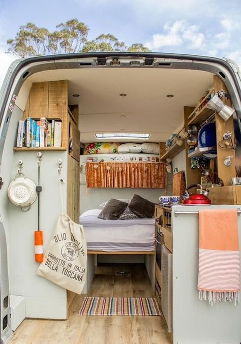 Gorgeous camper van conversion in soothing color palette Caravan Vintage, Camper Vintage, Camper Van Ideas, Camping Vintage, Vintage Camper Remodel, Interior Boho, Kombi Home, Campervan Interior, Van Camper