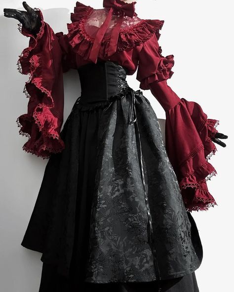 Marie Antoinette Costume, Art Dresses, 18th Century Costume, French Victorian, Old Fashion Dresses, Clothing Design Sketches, Costume Women, Dark Rose, Fashion Design Drawings