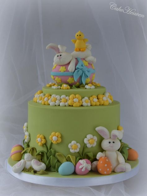 Bunnies really love Easter eggs - Cake by Marlene - CakeHeaven Easter Egg Cake, Easter Sweets, Easter Bunny Cake, Rabbit Cake, Spring Cake, Easter Baking, Bunny Cake, Easter Cupcakes, Novelty Cakes