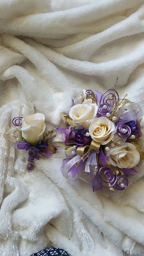 Purple and cream corsage set from Hen House Designs www.henhousedesigns.net Purple And Gold Corsage, Purple Corsage And Boutonniere Prom, Easter Corsage, Blue Orchid Wedding Bouquet, Cream Corsage, Corsage Wedding Mother, Purple Corsage, Blue Orchid Wedding, Gold Corsage