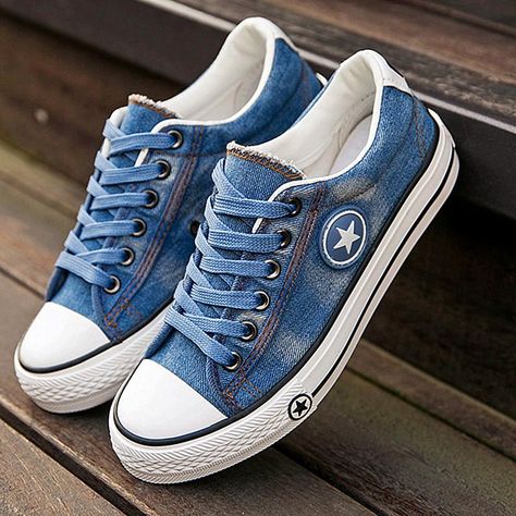 Denim Sneakers, All Jeans, Women Sneakers, Canvas Shoes Women, Denim Shoes, Converse Sneakers, Blue Sneakers, Flat Sneakers, Canvas Sneakers