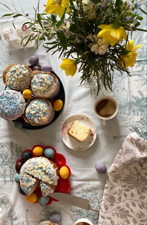 #aesthetic #instagram #food #home #cozy #easter #coffee #morning #breakfast Easter Morning Breakfast, Breakfast Vibes, Easter Coffee, Easter Breakfast, Crazy House, Easter Hunt, Easter Morning, Home Cozy, Morning Breakfast