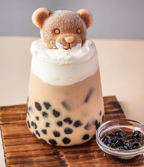 TAG someone who would swim in a boba/milk tea bath lol 😂 Read more if you want to make this at home and get 15% OFF tea. ⠀ ⠀ We've received a lot of questions about what tea to use when making traditional milk tea. Have you seen our boba recipes yet? 💛⠀ ⠀ For those that enjoy a subtle flavor of tea, we'd suggest you try our earl grey milk tea recipe. Link in bio. ⠀ ⠀ It only takes 3 steps to make at home. And you'll need the following ingredients. ⠀ - Loose leaf early grey tea ⠀ - Vanilla extr Tea Bath, Milk Tea Recipes, Boba Pearls, Boba Milk Tea, Pearl Tea, Bubble Tea Boba, Boba Milk, Boba Drink, Bubble Milk Tea