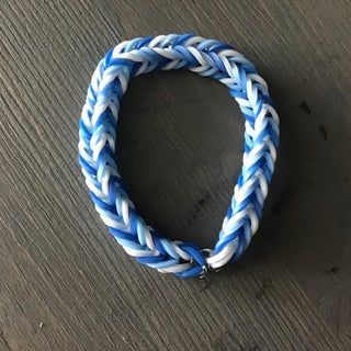 Homade Jewelry, Rainbow Loom Fishtail, Loom Band Patterns, Fishtail Bracelet, Loom Band Bracelets, Rainbow Loom Rubber Bands, Band Bracelets, Loom Band, Rainbow Loom Bracelets