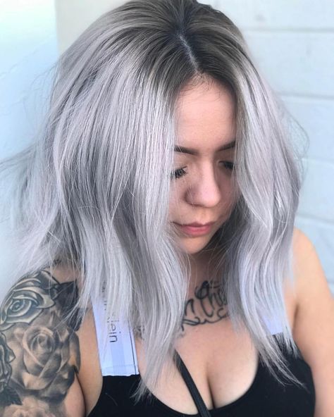 Moonstone Hair, Unique Hair Colors, Blonde And Silver Hair, Ice Hair, Hair Colors Ideas, Pulp Riot Hair Color, Pulp Riot Hair, Hair Color Unique, Pulp Riot