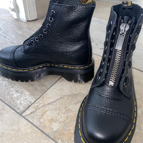 zip up doc martens 
originally bought for... - Depop Doc Marten, Doc Martens, Dr. Martens, Summer Style, Spring Summer Fashion, Birthday Ideas, Soft Leather, Zip Ups, Summer Fashion