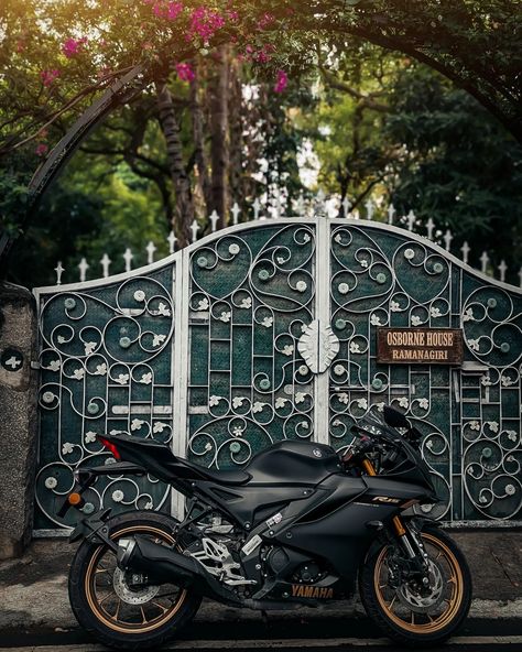 Black Beauty🌸 . . . . . #r15v4 #black #tiruvannamalai R15v4 Black, R15 V4 Black, Bike Sketch, Black Beauty, Sketch, Bike, Beauty, Quick Saves, Black