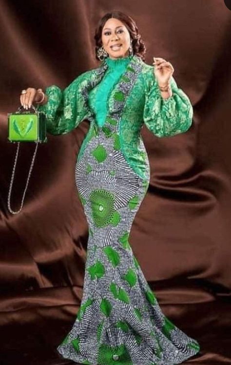 Lace And Ankara Styles, Fish Skirt, African Skirt Outfit, African Dress Styles, Ankara Dress Designs, Stylish Naija, Ankara Long Gown Styles, African Lace Styles, African Skirts