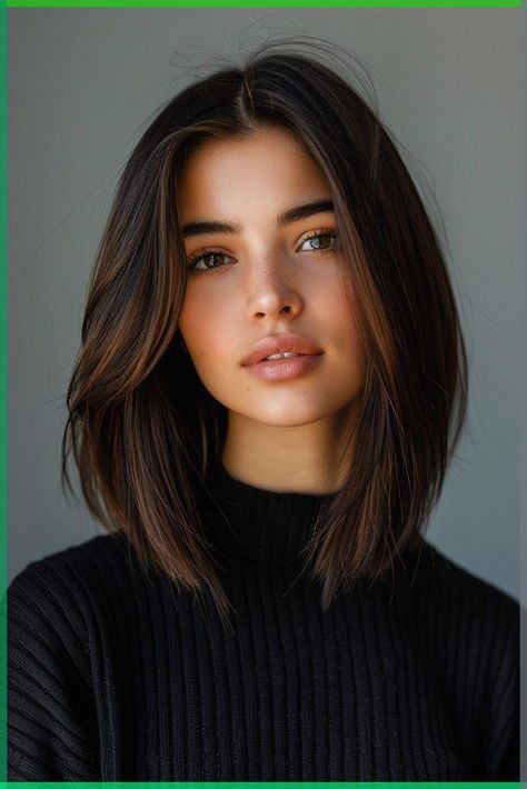 Long Short Bob Hairstyles, Shoulder Cut Hairstyles, Bob Cut Long Hair, Sleek Shoulder Length Hairstyles, Long Bob Cuts For Women, Haïr Cut Straight Hair, Short Straight Haircuts With Bangs, Middle Haircut For Women, U Shape Haircut Long Straight Hair