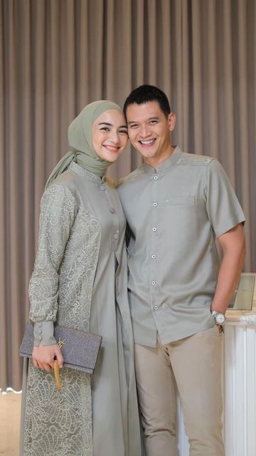 Lebaran Outfit, Mix And Match Outfits Hijab, Ootd Lebaran, Dress Lebaran, Korean Style Hijab, Brukat Dress, Outer Dress, Model Gamis, Dress Pesta