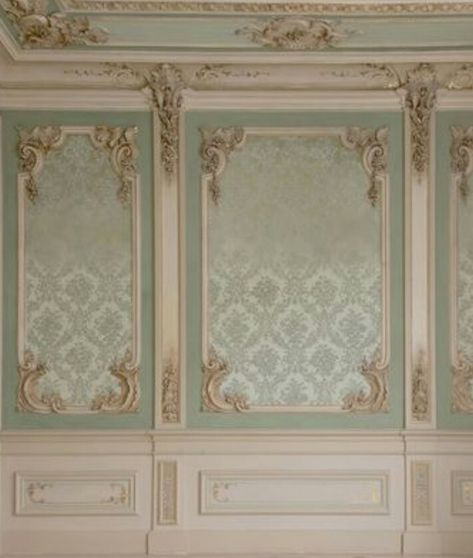 Wall Molding Victorian, Baroque Room, Ornate Wallpaper, Wall Molding Design, New Ceiling Design, Baroque Decor, House Wall Design, Latest Living Room Designs, Wainscoting Panels