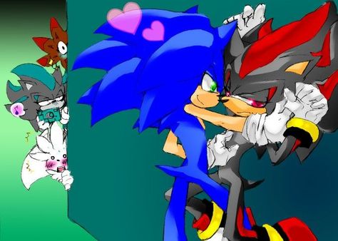 Shadow Sonic, Shadow And Amy, Sonic Heroes, Silver The Hedgehog, Sonic Funny, Sonic Fan Characters, Blue Hedgehog, Sonic Franchise, Hedgehog Art