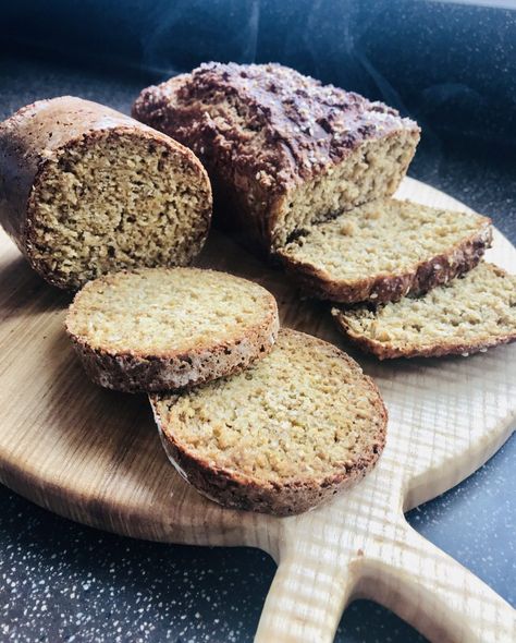 recipe and instructions for home made Irish wheaten bread Irish Wheaten Bread, Irish Oatmeal Bread, Wheaten Bread Recipe Irish, Irish Brown Bread Recipes Easy, Irish Brown Bread Recipe Ireland, Irish Barmbrack Bread, Porridge Oats, Cinnamon Swirl Bread, Artisan Bread Recipes