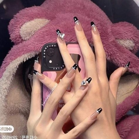 Black Douyin Nails, Glitter Cuticle, Douyin Nails, Mickey Nails, Red Nails Glitter, Poly Gel, Art Deco Nails, Graduation Nails, Asian Nails