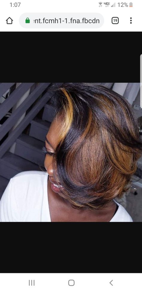 Diva Hairstyles, Bald Hairstyles, Corte Shag, Diva Hair, Color Block Hair, Honey Blonde Hair Color, Fall Hair Color Trends, Quick Weave Hairstyles, Short Sassy Hair