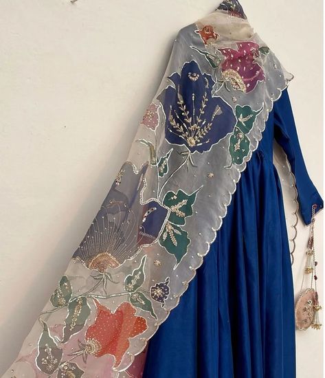 Silk anarkali paired with a gorgeous Hand-painted Organza dupatta with silk colors and highlighted all over. Silk Colors, Silk Anarkali, Organza Dupatta, Colored Highlights, Hand Painted Silk, Hand Embroidery Design, Silk Dupatta, Anarkali, Hand Embroidery