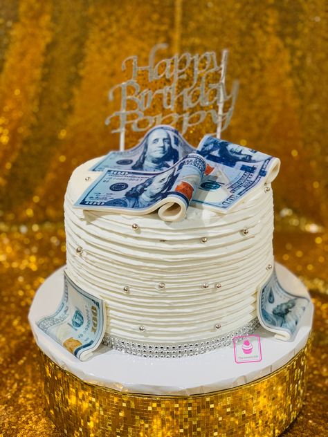 Money themed cake for women Money Cake Designs Birthday, Money Cake Ideas For Men, Money Themed Cake, Success Cake, Money Bday Cake Ideas, Money Pulling Cake Design, Birthday Cake Money, Birthday Cake Money Theme, Money Party