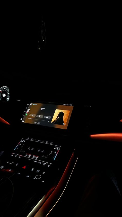 Personal Driver Aesthetic, Fake Car Snaps Night, Audi Rs7 Interior, Late Night Car Drives, Late Night Drives Aesthetic, Mercedes Benz Interior, Black Audi, Night Drives, Night Drive