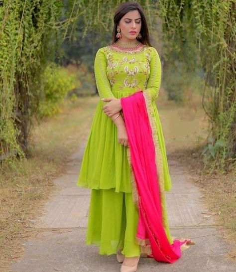 Banni Sandhu, Parrot Green, Girls Dresses Sewing, Punjabi Outfits, Frock Fashion, Paint Diy, Indian Dresses Traditional, Bridal Dress Fashion, Trendy Dress Outfits