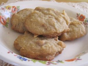 Peanut Butter Potato Chip Cookies, Peanut Butter Chip Cookies, Potato Chip Cookies, Butter Potatoes, Potato Chip, Chip Cookie Recipe, Peanut Butter Chips, Desserts Snacks, Peanut Butter Cookies