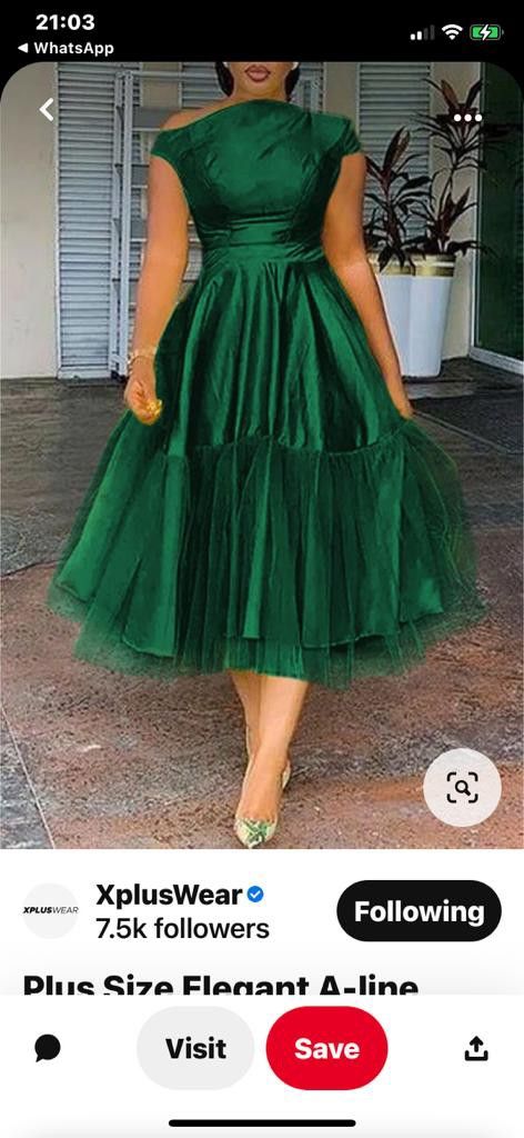 Emerald Green Church Dress, Emerald Green Dress Outfit, Graduation Dress College Classy, Green Christmas Dress, Emerald Green Formal Dress, Graduation Dress College, Green Dress Outfit, Casual Gowns, White Dress Styles