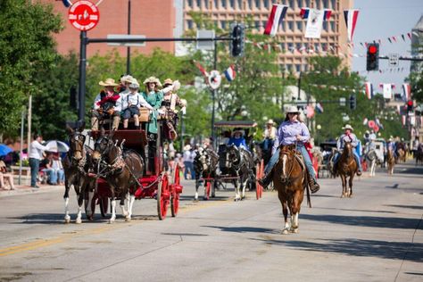 Cheyenne Frontier Days Outfit, Cheyenne Frontier Days, Cheyenne Wyoming, Day Festival, Visit Usa, Big Country, Western Culture, Country Music Stars, Country Stars