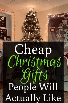 Inexpensive Christmas Gifts For Family Simple, Cute Last Minute Christmas Gifts, Easy Last Minute Christmas Gifts, Cheap Last Minute Christmas Gifts, Last Minute Christmas Gifts For Friends, Sibling Gifts Christmas, Inexpensive Christmas Gift Ideas, Christmas Gifts On A Budget, Cheap Christmas Gift Ideas