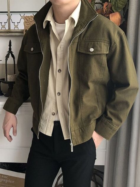 1950s Mens, Minimalist Fashion Men, Windproof Jacket, Mens Casual Dress Outfits, Street Style Outfits Men, Men Stylish Dress, Guys Clothing Styles, Mens Outfit Inspiration, Fashion Business Casual