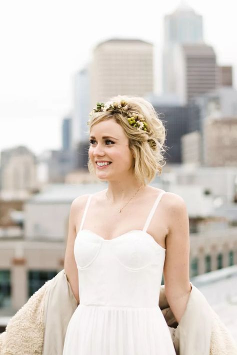 Short Bridal Hair, Blonde Bride, Short Hair Bride, Hair Styles 2017, Short Wedding Hair, Penteado Cabelo Curto, Short Hair Updo, Short Hairstyle, Mid Length Hair