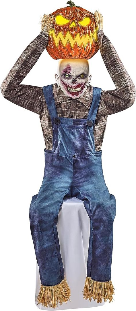 Spirit Halloween Animatronics, Scary Scream, Halloween Spirit Store, Halloween Animatronics, Human Bones, Halloween 3, Halloween Gif, Farm Boys, Yellow Light