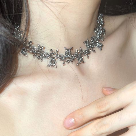 Heavy Metal Tattoo, Thorn Necklace, Steel Closet, Thorn Tattoo, 90s Jewelry, Chainmail Necklace, Tattoo Choker, Metal Choker, Metal Tattoo