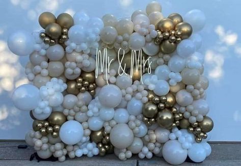 Bridal Balloons, Party Planning Business, Celebration Day, Anniversary Decorations, Balloon Wall, Instagram Wallpaper, Balloon Decorations Party, Balloon Art, Balloon Bouquet