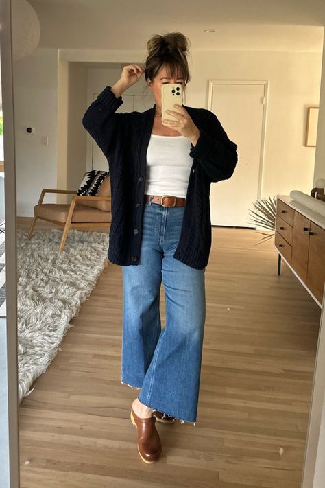 Causal Outfits With Jeans, Mom Street Style Casual, Wide Leg Jeans And Clogs, Idea Of You Outfits, Madewell Style Outfits, Wide Leg Cropped Jeans Outfits Spring, Casual Jeans Outfit Midsize, Dressy Outfits Fall, Womens Casual Style