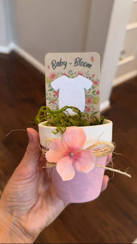 Baby in Bloom Baby Shower - Janelle Rendon Baby In Bloom Party Favors, Baby In Bloom Centerpiece Ideas, Baby In Bloom Sign, Flower Baby Shower Theme, Bloom Theme, Baby Shower Party Favor, Announcement Photos, Wildflower Baby Shower, Baby In Bloom