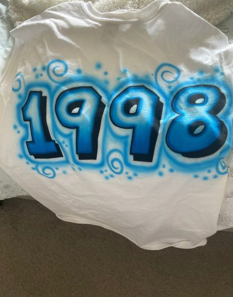 90s Party Ideas, Airbrush Ideas, Drip Ideas, Airbrush Shirts, Airbrush T Shirts, 15 Birthday, Penguin Love, 90s Party, Small Design