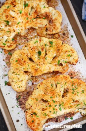 Cauliflower Steaks Recipe - Sweet and Savory Meals Oven Baked Cauliflower Recipes, Cauliflower Steak Recipes, Meal Prep Cauliflower, Thanksgiving Cauliflower, Cauliflower Recipes Vegan, Steaks Recipes, Cauliflower Steaks Recipes, Cauliflower Steak, Dinner Recipes Vegan