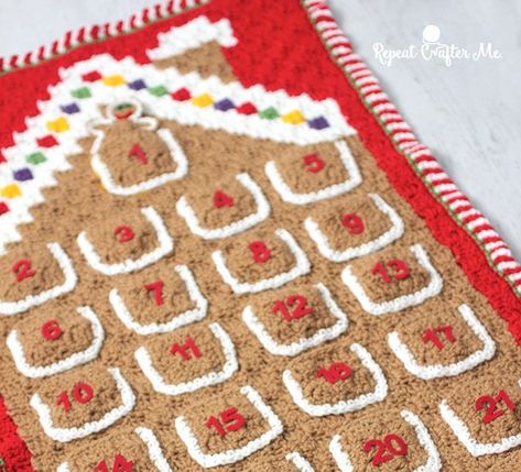 See a beautiful smile on your child's face this December by making an awesome Christmas Advent Calendar. Fill it with Chocolates,Cookies & Good Deeds Crochet Advent Calendar Free Pattern, Christmas Crochet Patterns Free Ornament, Advent Crochet, Crochet Calendar, Crochet Ornaments Free Pattern, Crochet Advent Calendar, Chocolates Cookies, Advent Calendar Pattern, Christmas Tree Advent Calendar