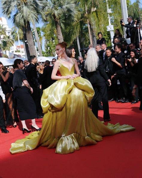 Cannes Film Festival 2024: The Best-Dressed Stars On The Red Carpet | Harper's Bazaar Singapore Cannes Film Festival 2024, Red Carpet Aesthetic, Tamara Ralph, Black Tie Formal, Festival 2024, Winnie Harlow, Red Carpet Look, Red Carpets, Full Length Gowns