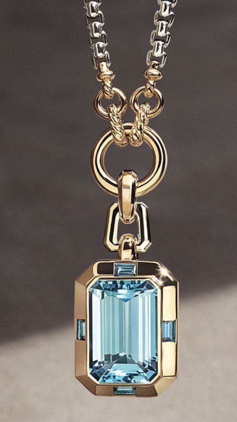 قلادات متدلية, Sapphire Necklace Pendants, Aquamarine Jewelry, Sapphire Pendant, Wife Gift, Fabulous Jewelry, Gorgeous Jewelry, Emerald Cut, Amazing Jewelry