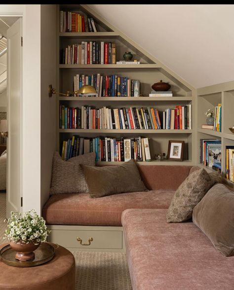 Lots Of Books, Snug Room, Instagram Direct, Barbie Dream, Dream House Interior, House Room, Home Library, A Living Room, Book Shelf